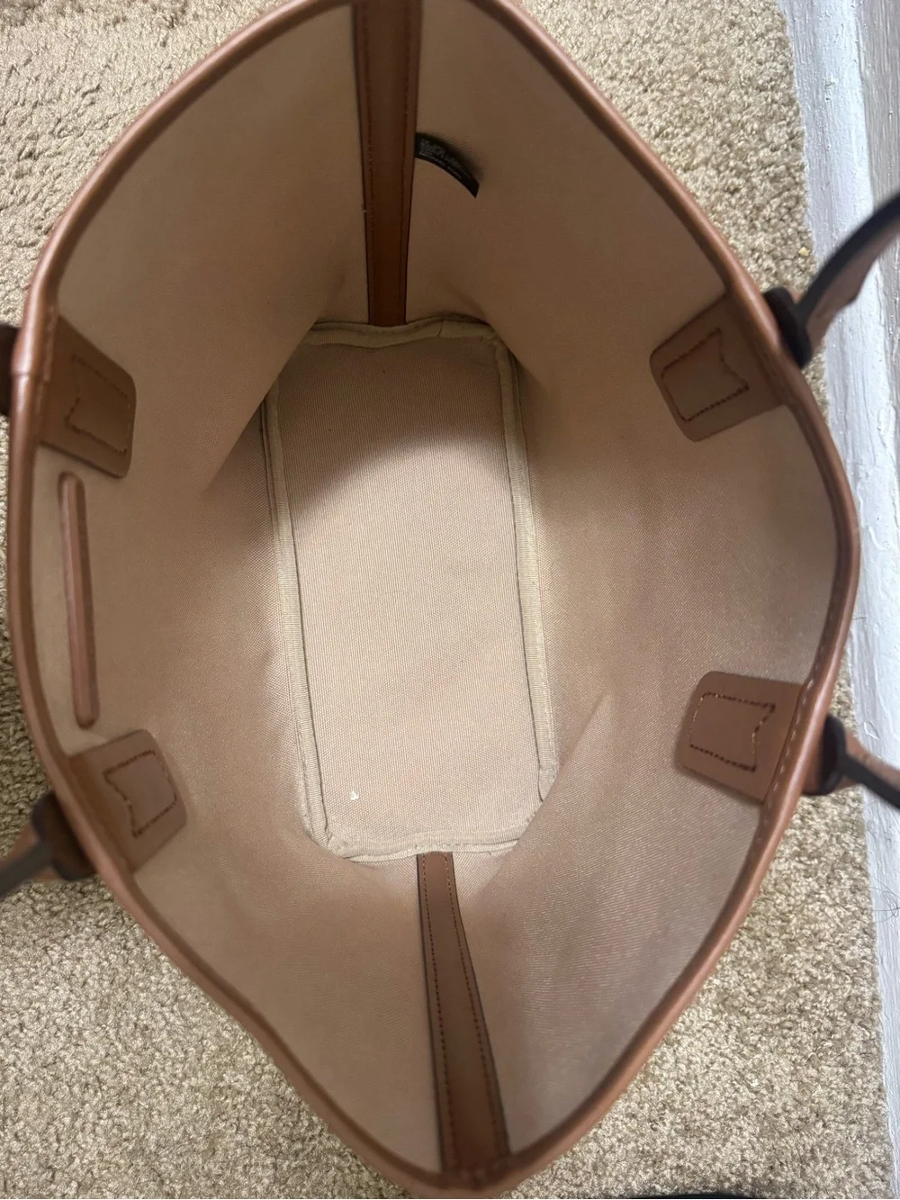 💯 Authentic Michael Kors satchel bag